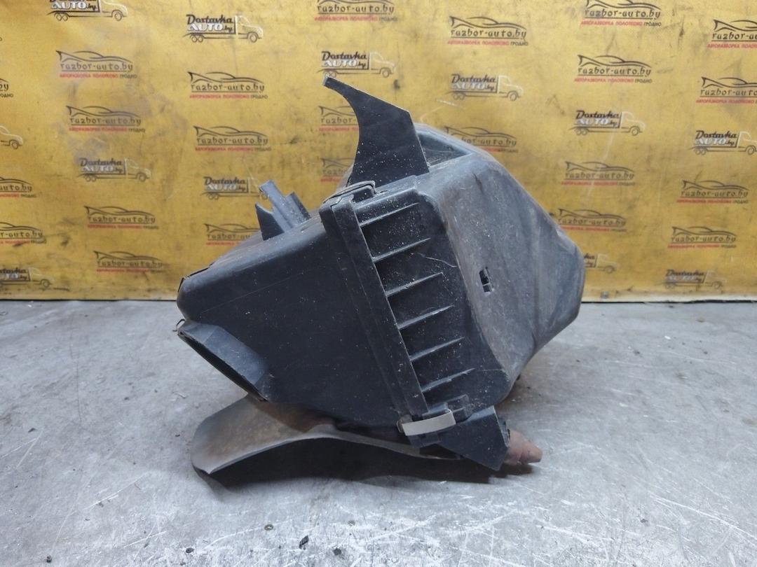 Корпус воздушного фильтра 6MN9TR Audi A4