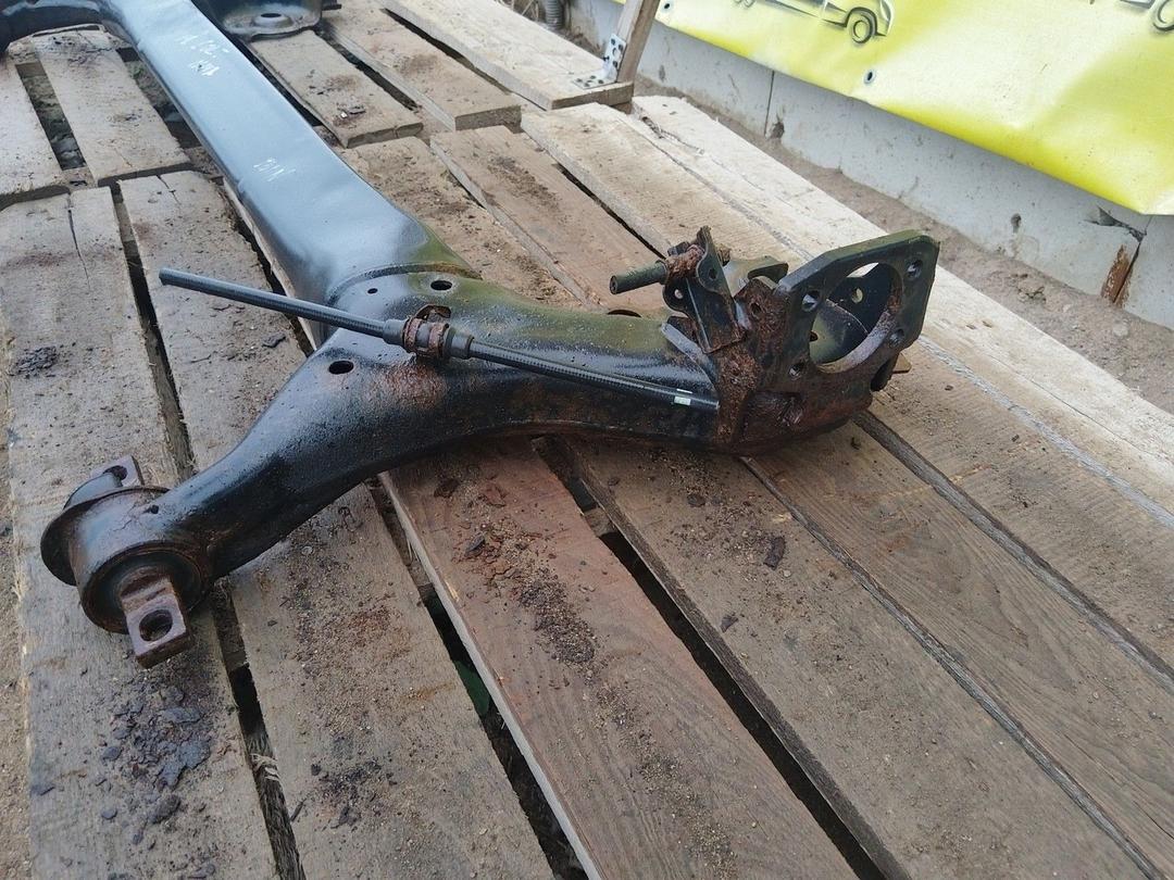 Балка подвески задняя H89GIN Mitsubishi Colt купить на авторазборке