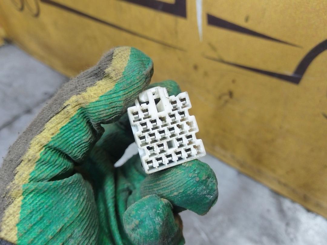 Проводка двери передней левой E1OWLC Subaru Forester - Фото 2