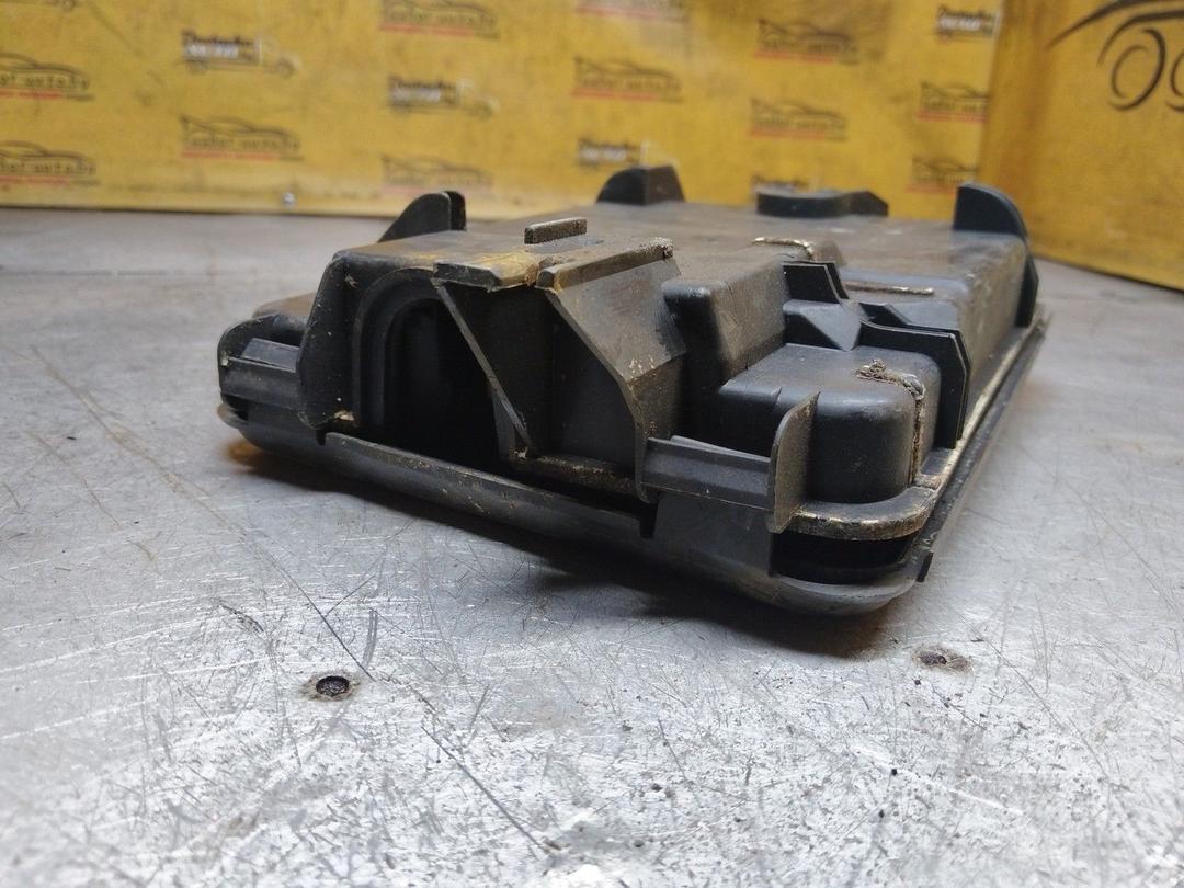 Короб предохранителей WK9ZRM Volkswagen Passat купить с доставкой