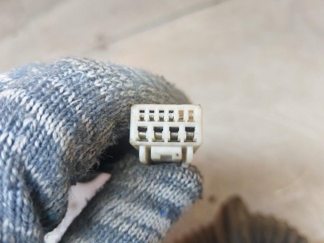 Проводка двери передней правой I3229Q Toyota Avensis купить в магазине запчастей бу