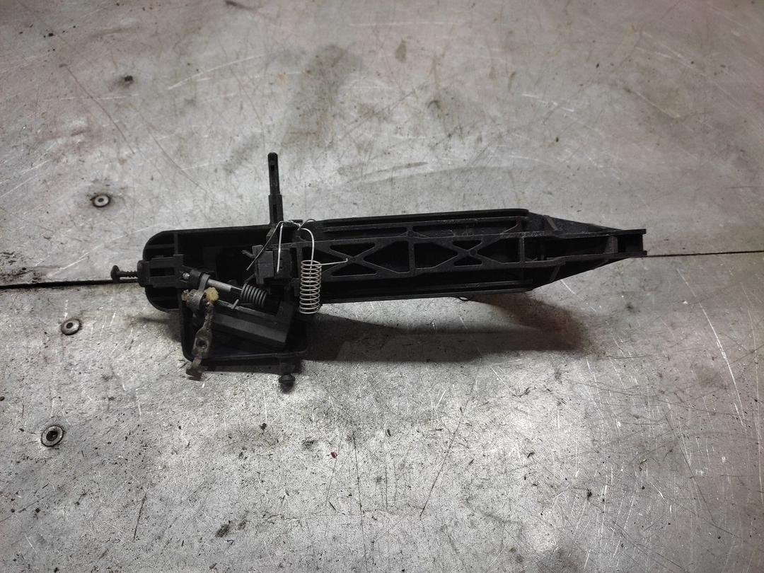 Ручка наружная задняя правая 7D13YQ Ford Fiesta - Фото 2