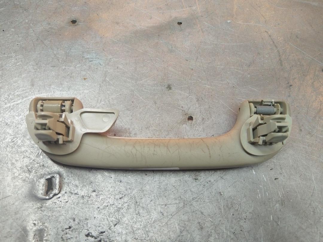 Ручка внутренняя потолочная I12YAB Nissan Note купить