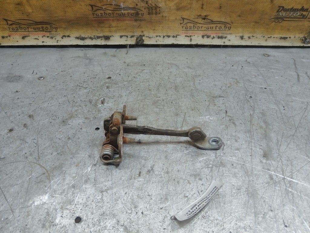 Ограничитель открывания двери передней FT8Z6J Renault Espace - Фото 1