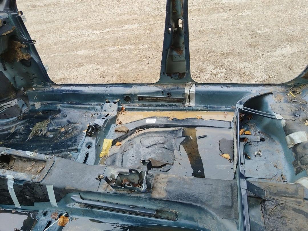 Часть кузова (вырезанный элемент) 4P8D65 Audi 100 купить с доставкой