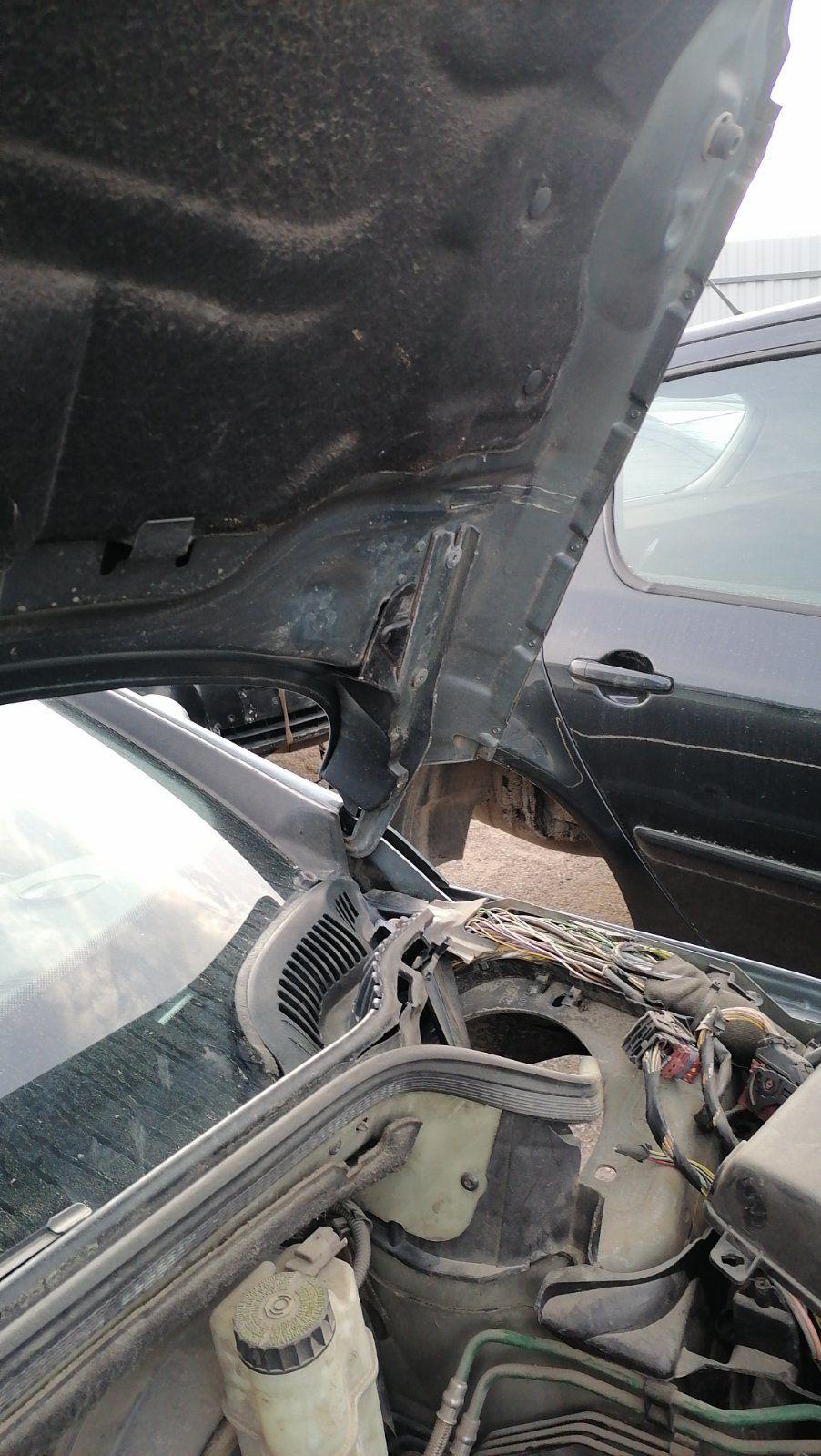 Петля капота левая 93753M Peugeot 407 купить с доставкой