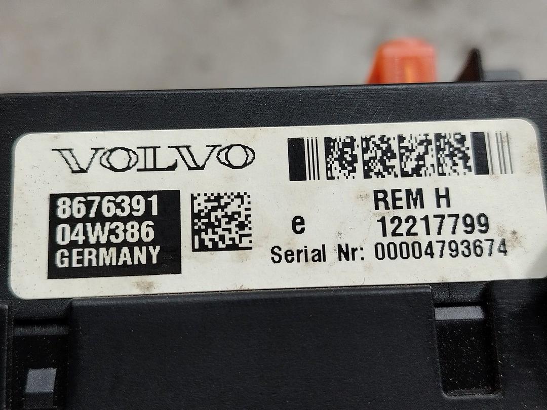 Блок REM LV00RH Volvo S60 - Фото 4