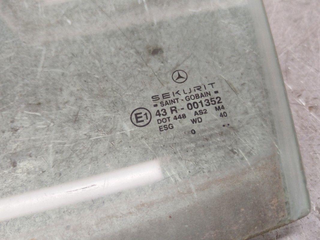 Стекло двери передней левой 6650Q9 Mercedes A W168 купить
