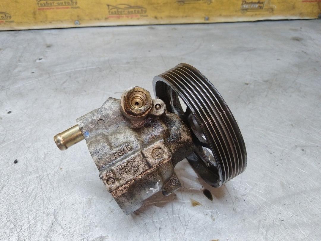 Насос гидроусилителя руля RUQOKL Renault Espace купить в магазине запчастей бу