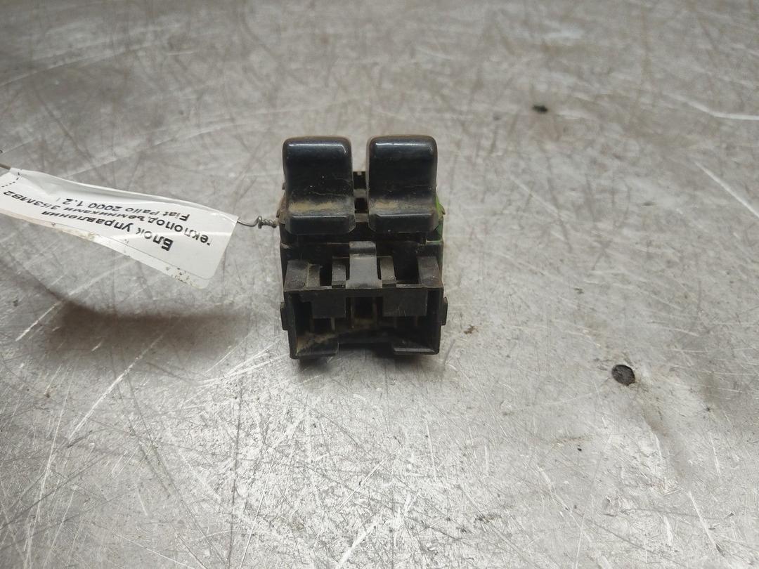 Блок управления стеклоподъемниками 353M82 Fiat Palio купить