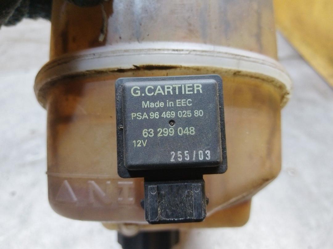 Бачок расширительный UO6SHO Peugeot Partner купить в магазине запчастей бу