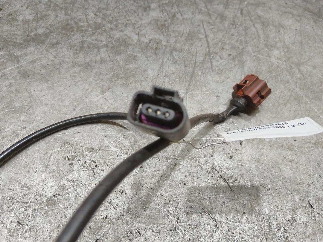 Проводка B8MA4S Volkswagen Polo купить