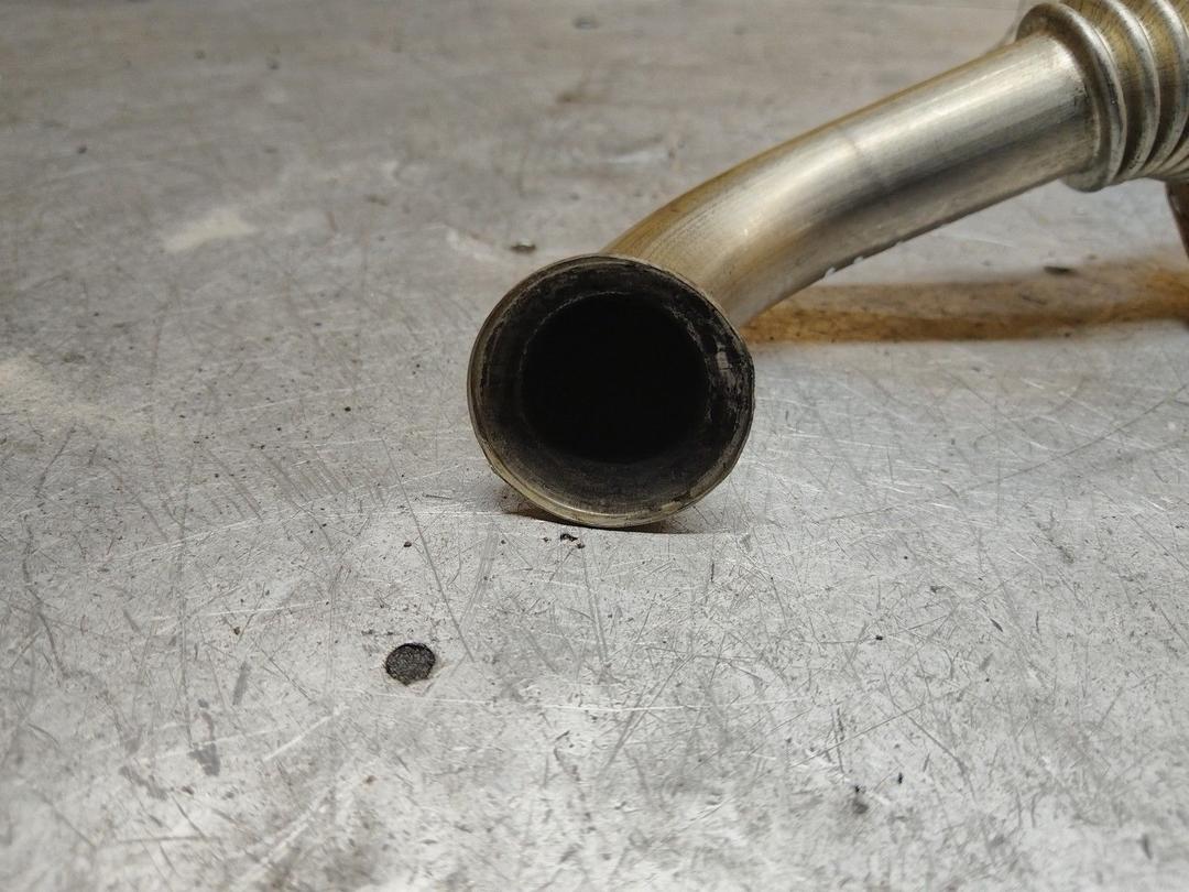 Трубка системы рециркуляции EGR X3SPTU Alfa Romeo 147 купить