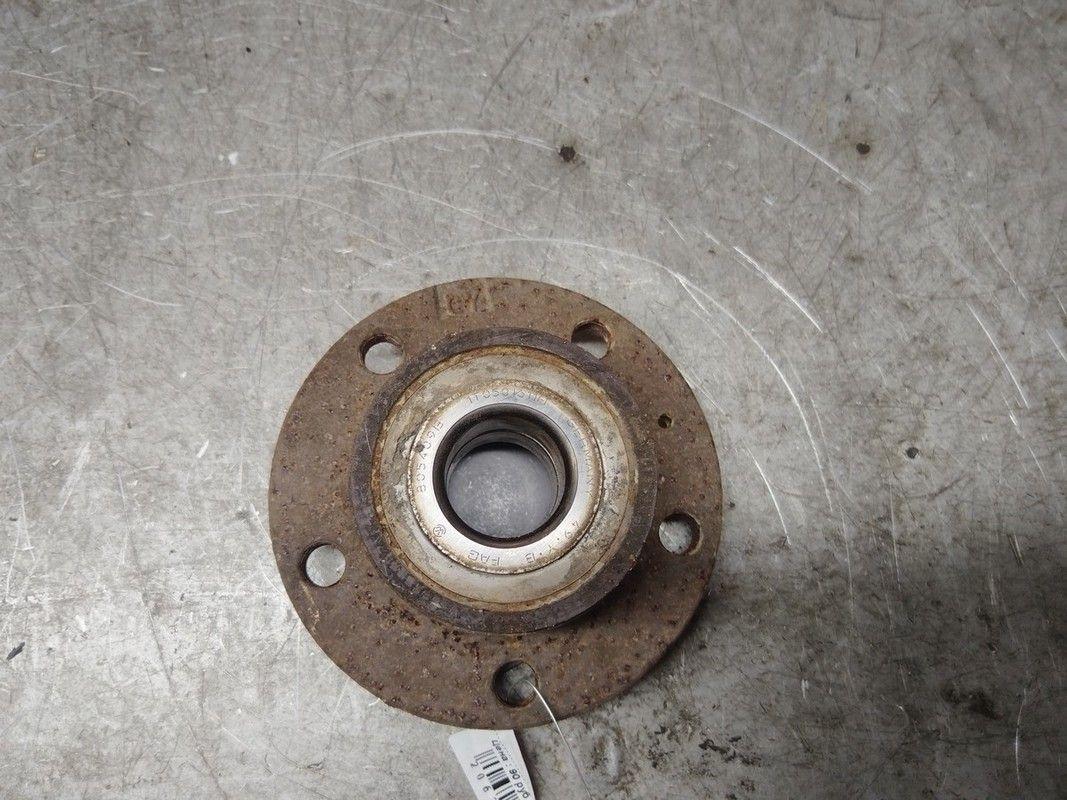 Ступица задняя правая ZRZ83Y Volkswagen Passat - Фото 2