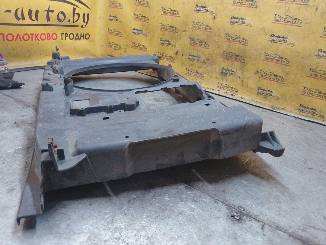 Передняя панель крепления облицовки (телевизор) WSPO50 Peugeot 307 купить в магазине запчастей бу