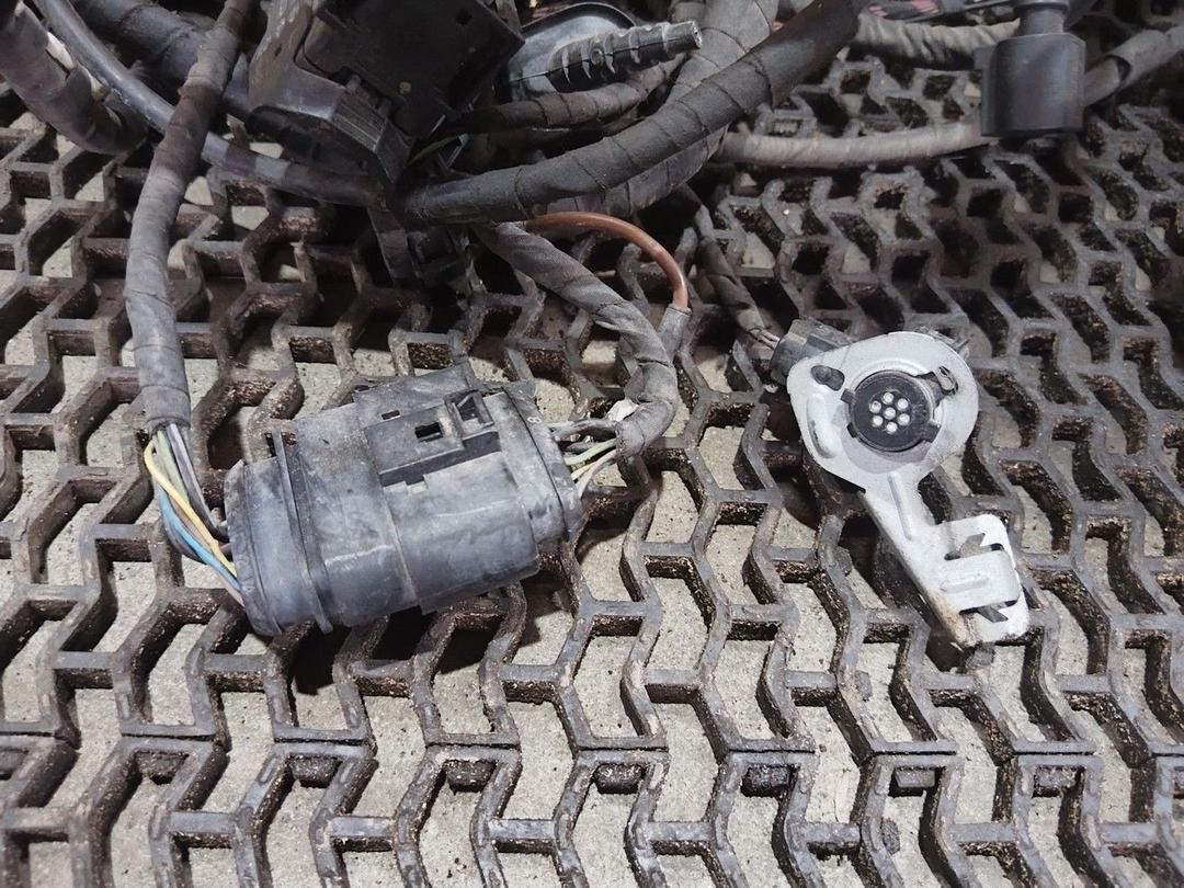 Проводка салона ZBI7EY Volkswagen Jetta - Фото 9