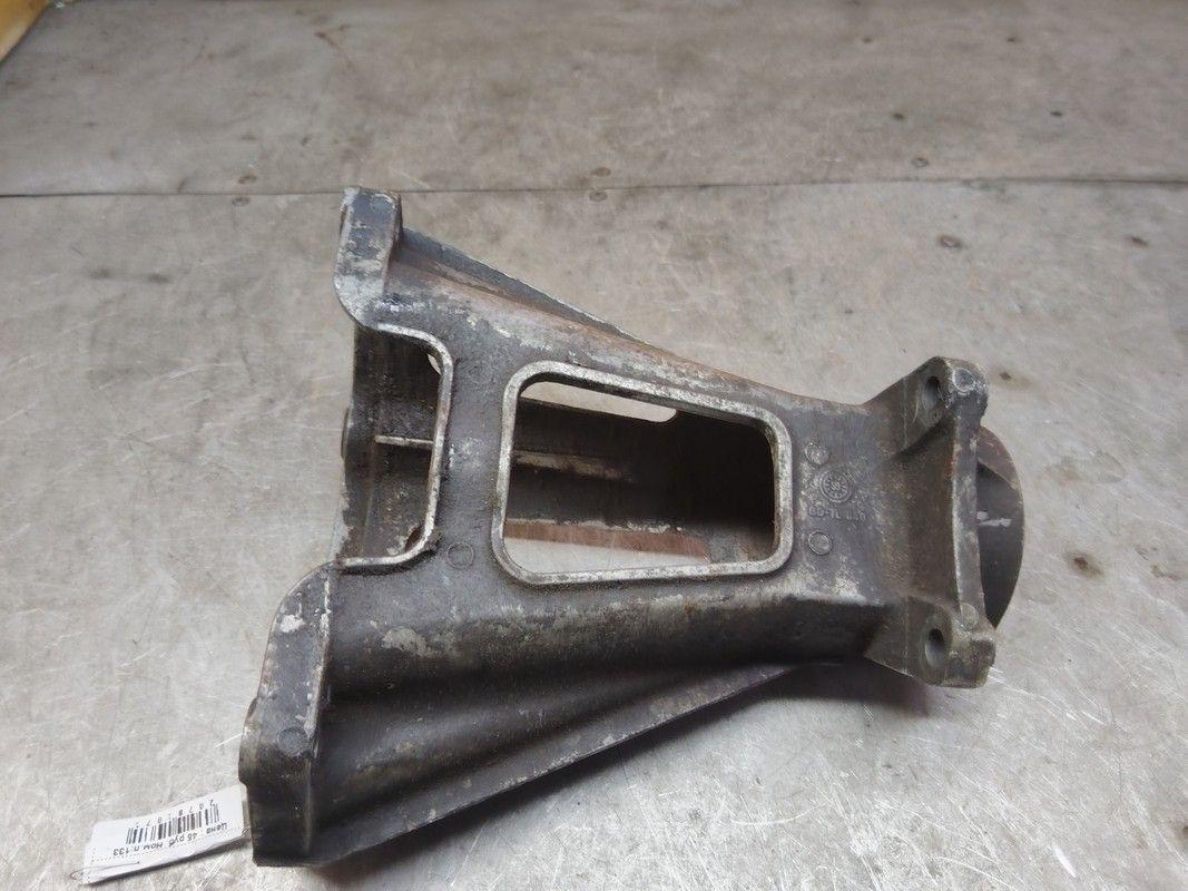 Кронштейн полуоси L2G848 Ford Galaxy купить с доставкой