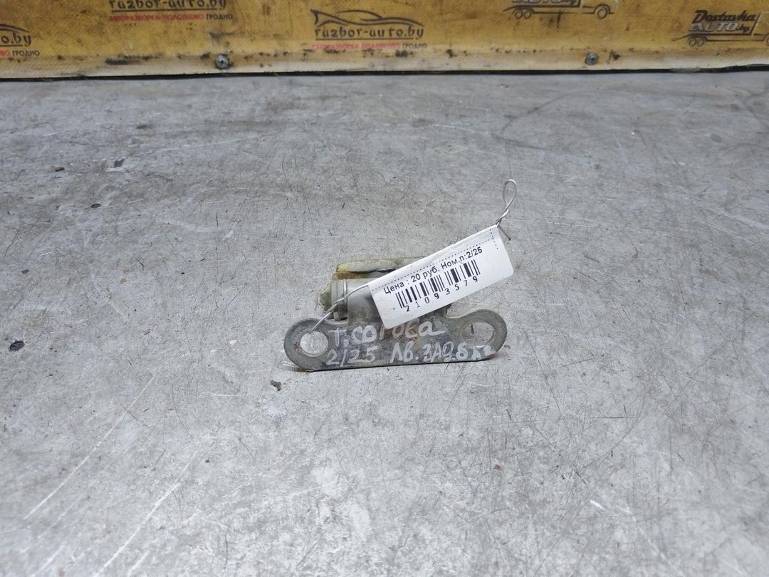 Петля крышки багажника V1GQGV Toyota Corolla - Фото 1