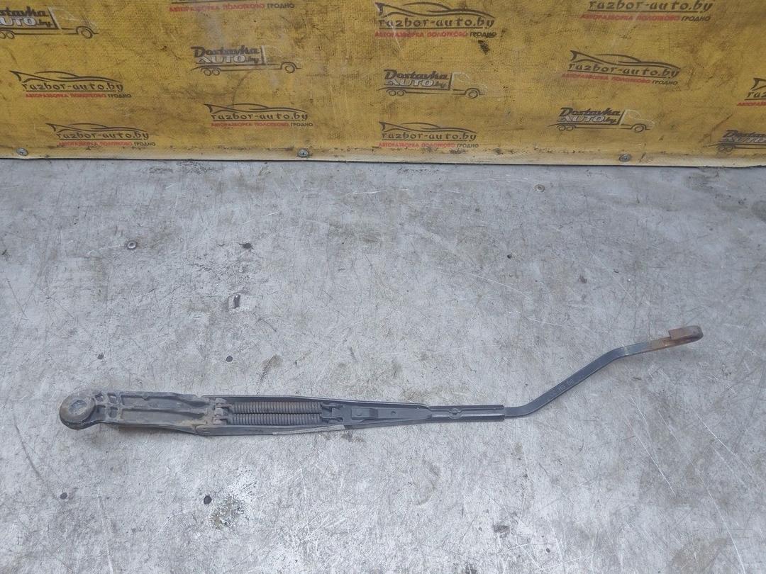 Щеткодержатель (поводок стеклоочистителя, дворник) Q7XXR4 Peugeot 406 купить с доставкой