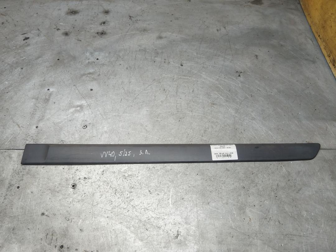 Молдинг двери задней левой J53FNP Volvo V40