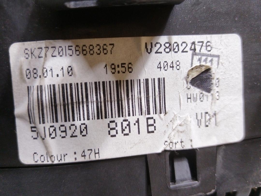 Щиток приборов (приборная панель) WJEQX4 Skoda Fabia купить с доставкой