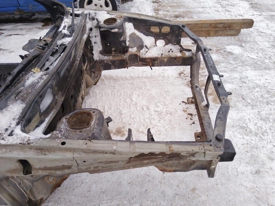 Передняя панель крепления облицовки (телевизор) 920A6Z Mitsubishi Carisma купить в магазине запчастей бу