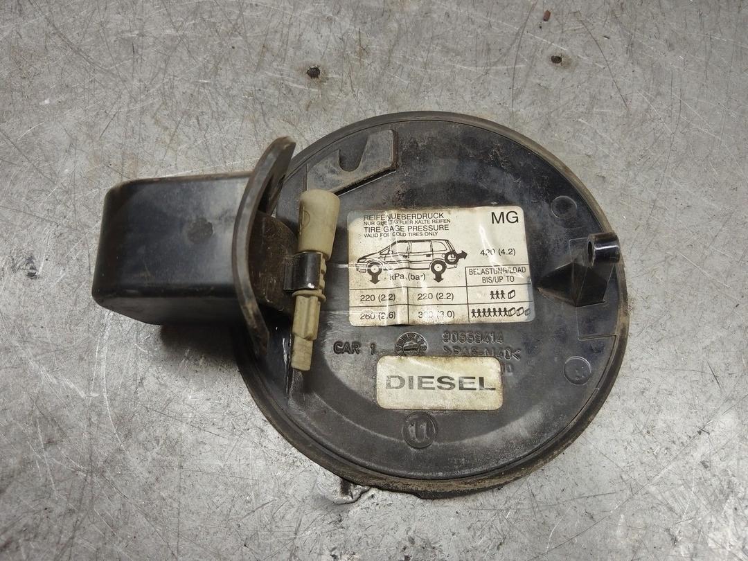 Лючок топливного бака EVKMWU Opel Zafira купить