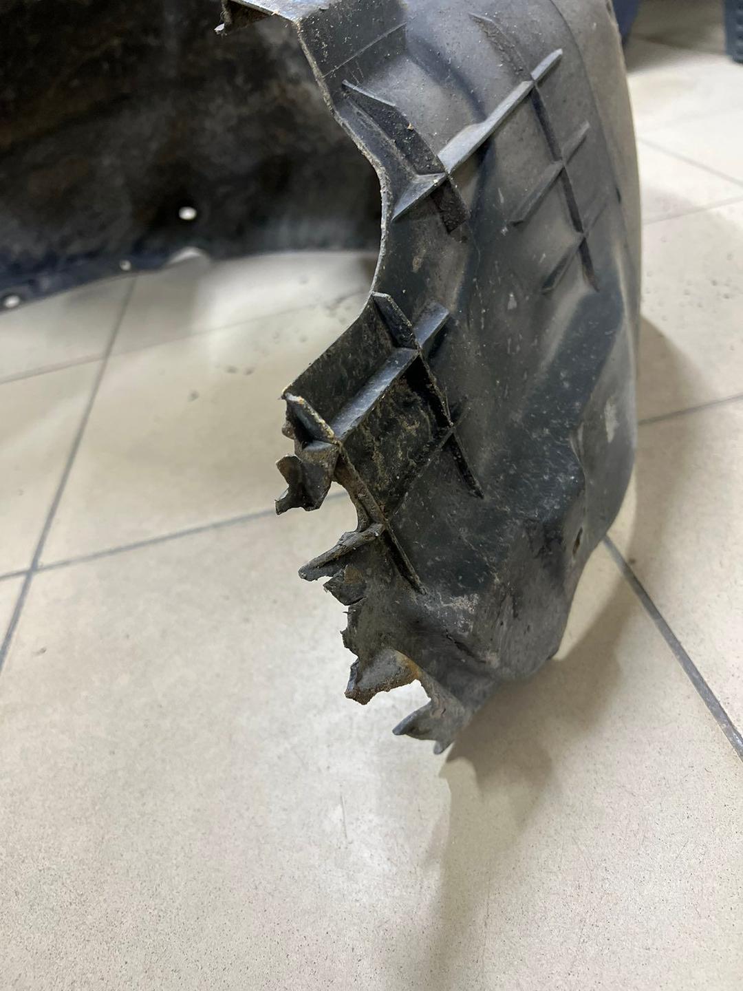 Защита арок задняя левая (подкрылок) 92KNP4 Skoda Octavia купить с доставкой