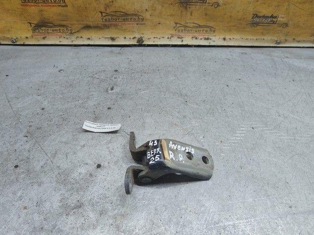 Петля двери передней правой CA8V17 Toyota Avensis купить