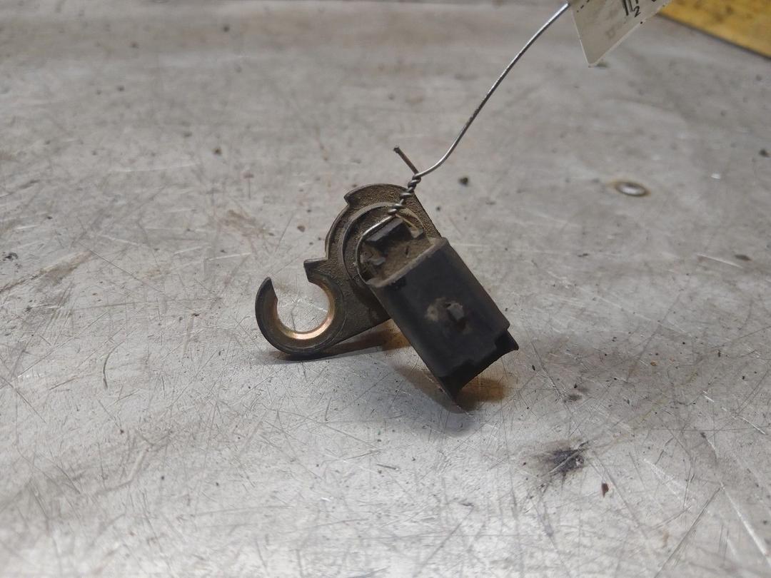 Датчик коленвала D6KE7P Peugeot 307