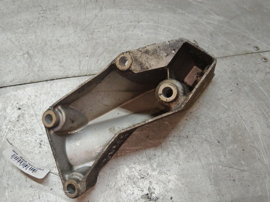 Кронштейн двигателя TLAD4L Volkswagen Passat купить