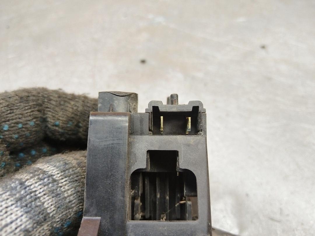 Замок двери задней левой O5B7TK Renault Scenic купить в магазине запчастей бу