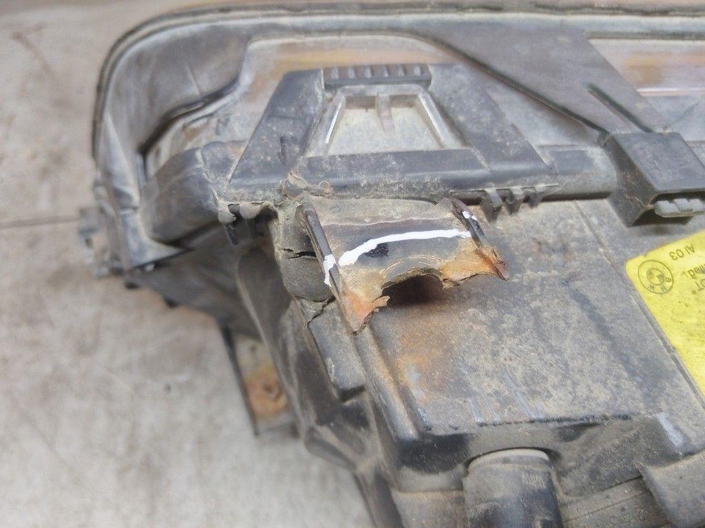 Фара правая MQNPC3 BMW 3 E46 купить на авторазборке