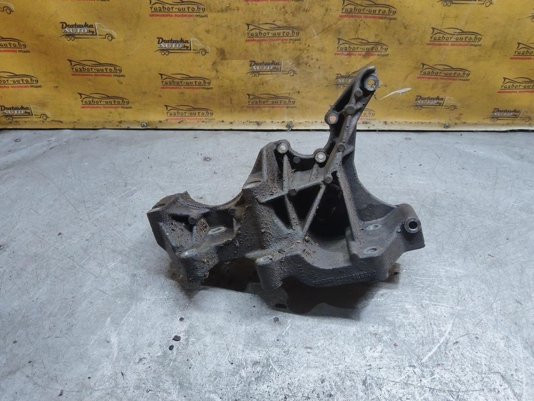 Кронштейн генератора GABDFL Renault Scenic