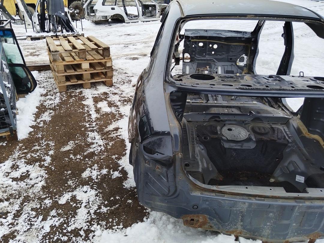 Крыло заднее левое XIZU41 Honda Accord купить на авторазборке