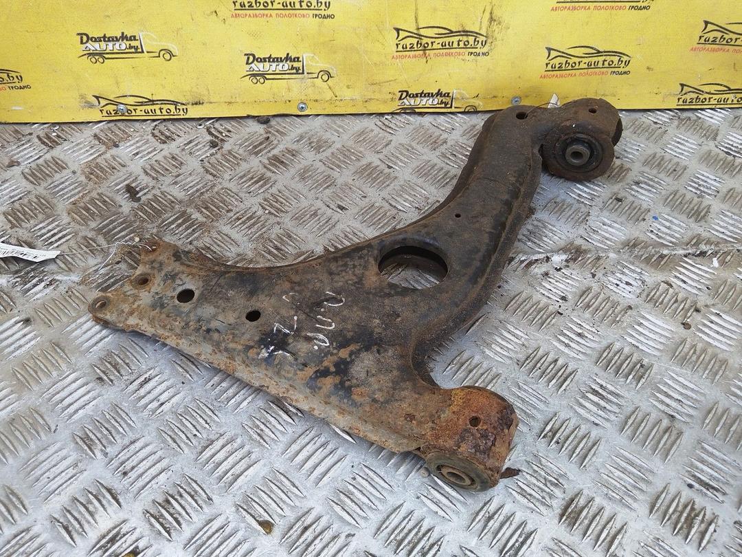 Рычаг передний правый Z6M57L Opel Zafira