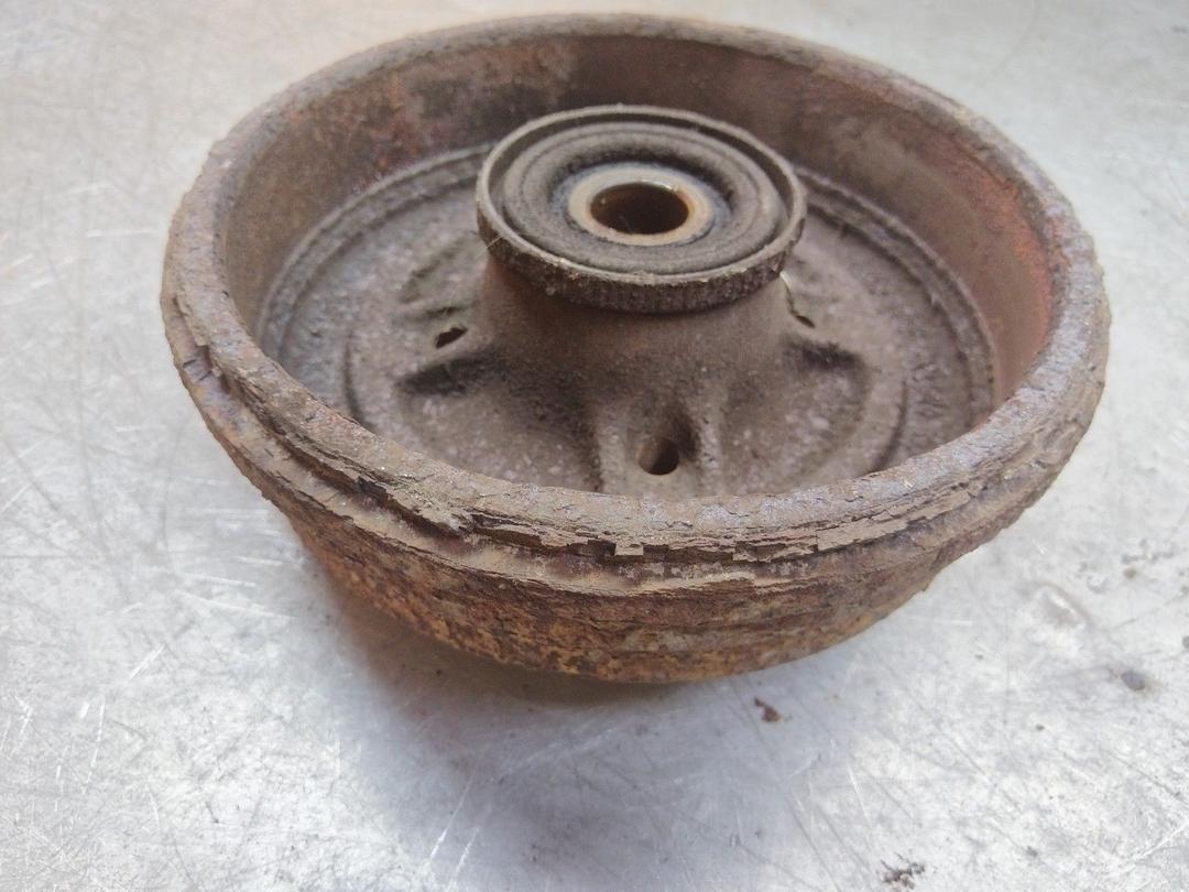 Барабан тормозной V2UUIC Renault Clio купить в магазине запчастей бу