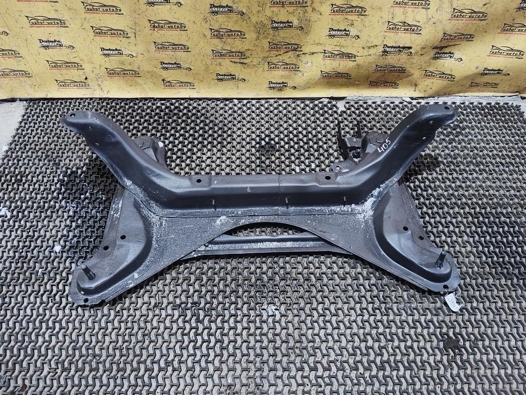 Балка подвески передняя (подрамник) CEYX8N Peugeot 405