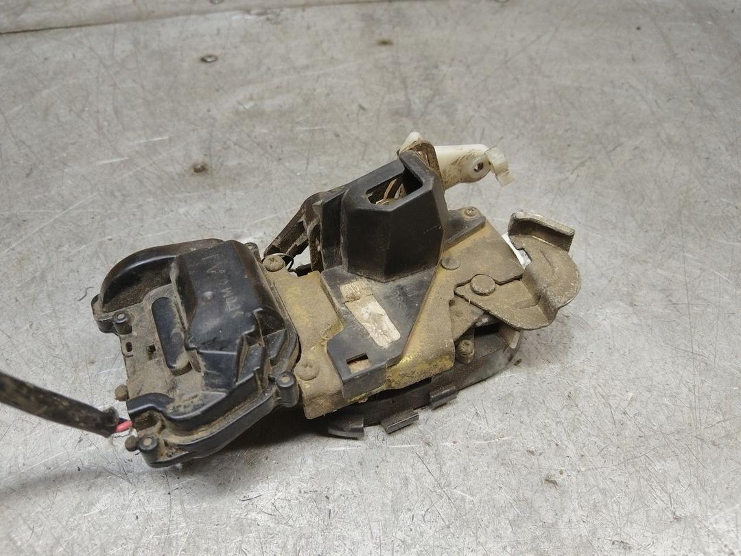 Замок двери задней левой 53FQSH Mazda 323F купить с доставкой