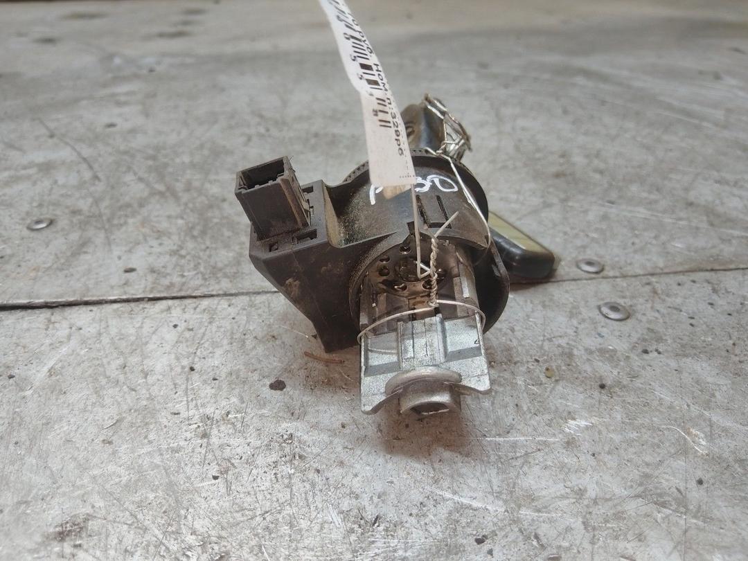 Замок зажигания URJ28J Peugeot 306 купить с доставкой