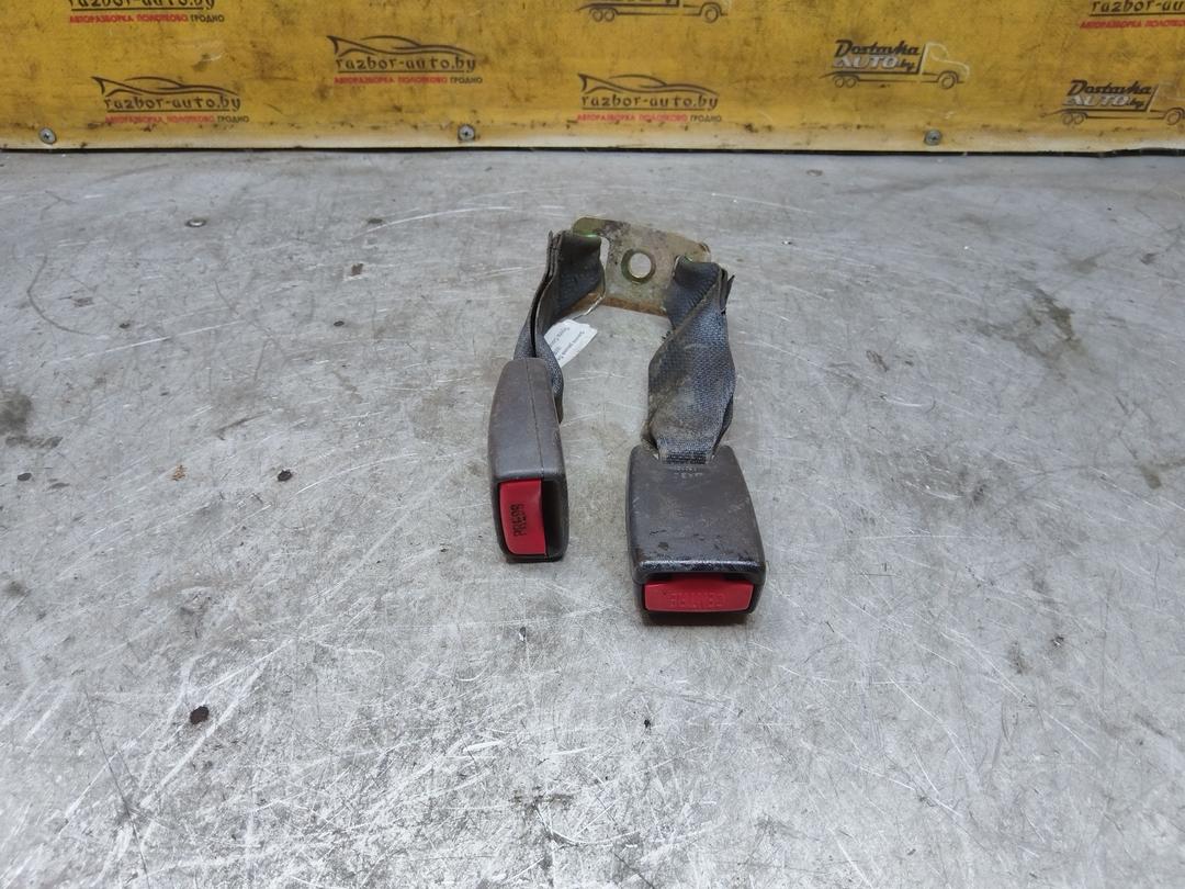 Замок ремня безопасности WIE5IY Toyota Corolla купить на авторазборке