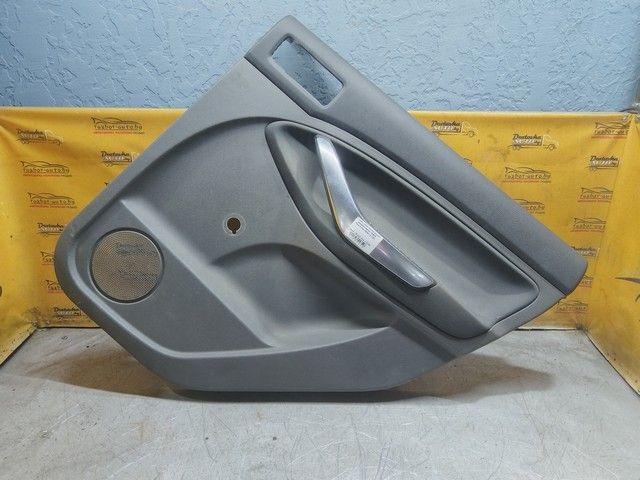 Обшивка двери задней правой (дверная карта) VFJ909 Ford C-Max купить