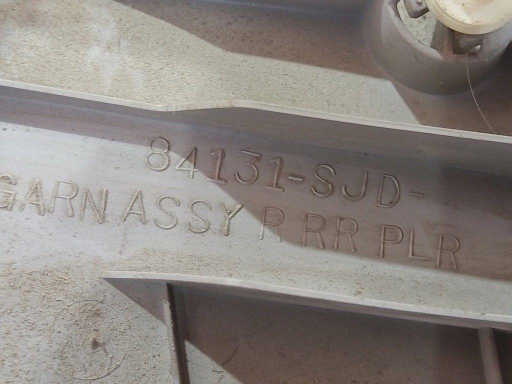 Обшивка багажника 8WG9RG Honda FR-V - Фото 4