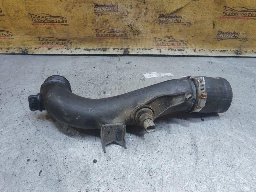 Патрубок интеркулера 5SNULU Toyota Corolla Verso - Фото 2