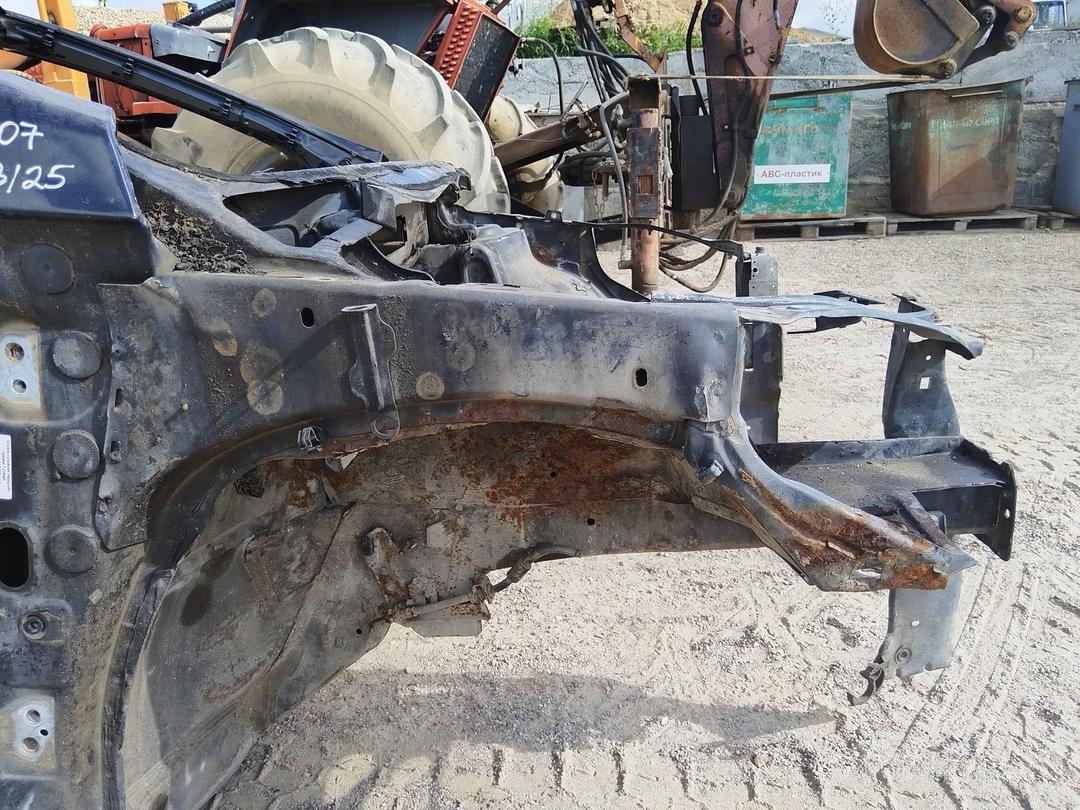 Лонжерон правый 52Y589 Peugeot 307 купить в магазине запчастей бу