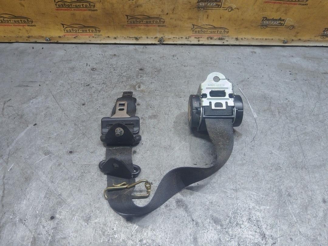 Ремень безопасности задний центральный 66YHT6 Ford C-Max купить в магазине запчастей бу