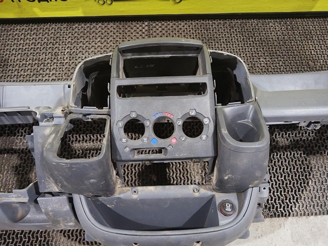Панель передняя салона (торпедо) PG0567 Citroen Jumper купить в магазине запчастей бу