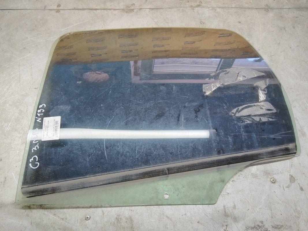 Стекло двери задней левой W4T9AR Citroen C3