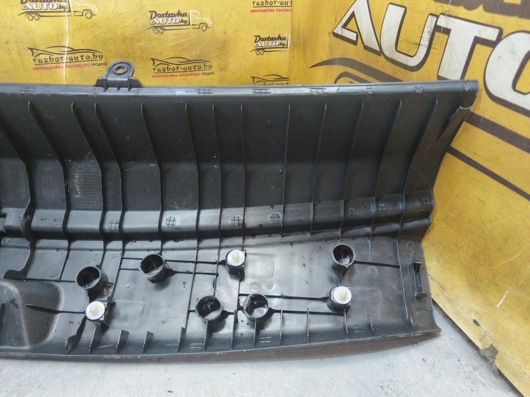 Накладка замка багажника EBJIHW Kia Sorento - Фото 8