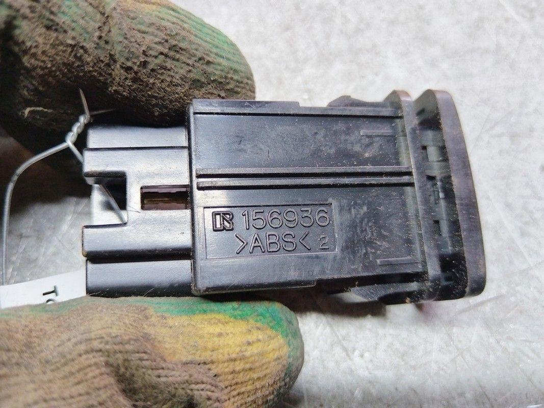 Кнопка подогрева лобового стекла OAA4HS Toyota Avensis Verso - Фото 3